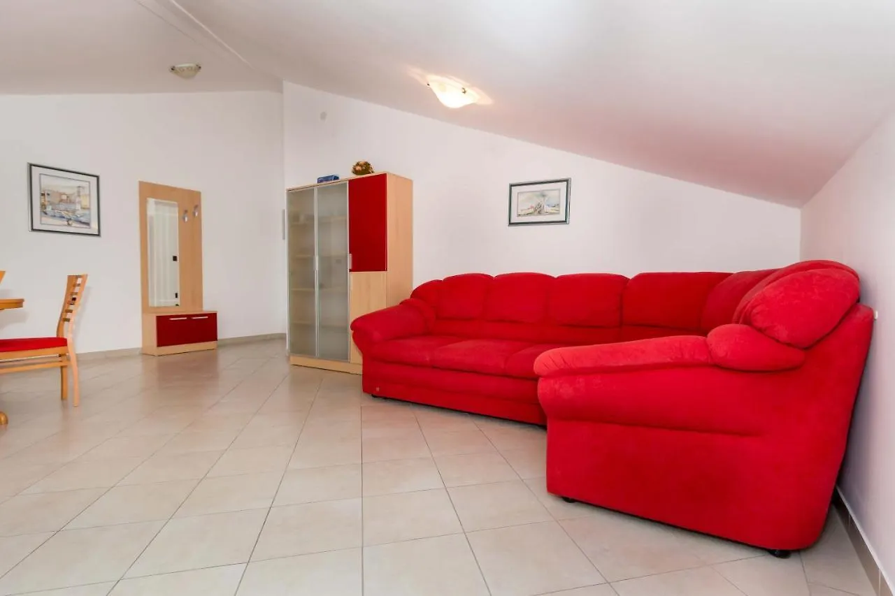 Panoramic View Apartment Cres