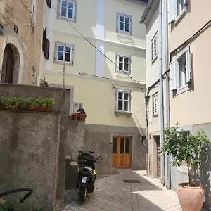 Pjaceta Apartment